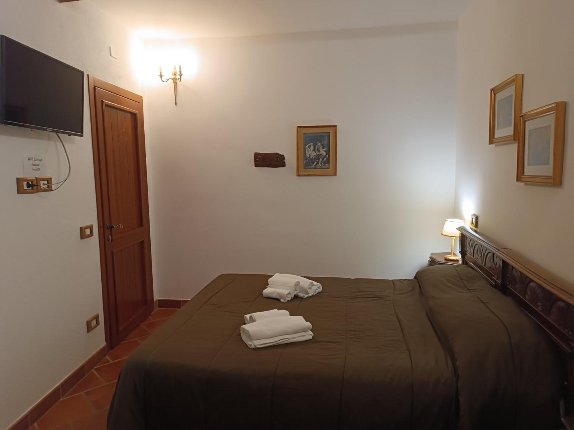 La Rupe Bed And Breakfast Norma Pokój zdjęcie