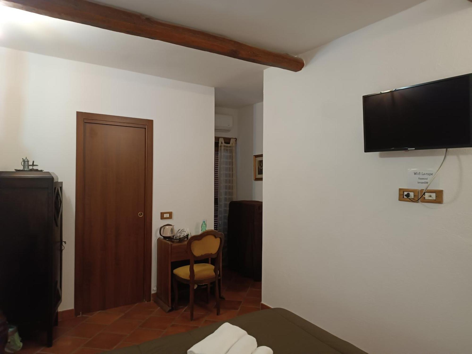 La Rupe Bed And Breakfast Norma Pokój zdjęcie