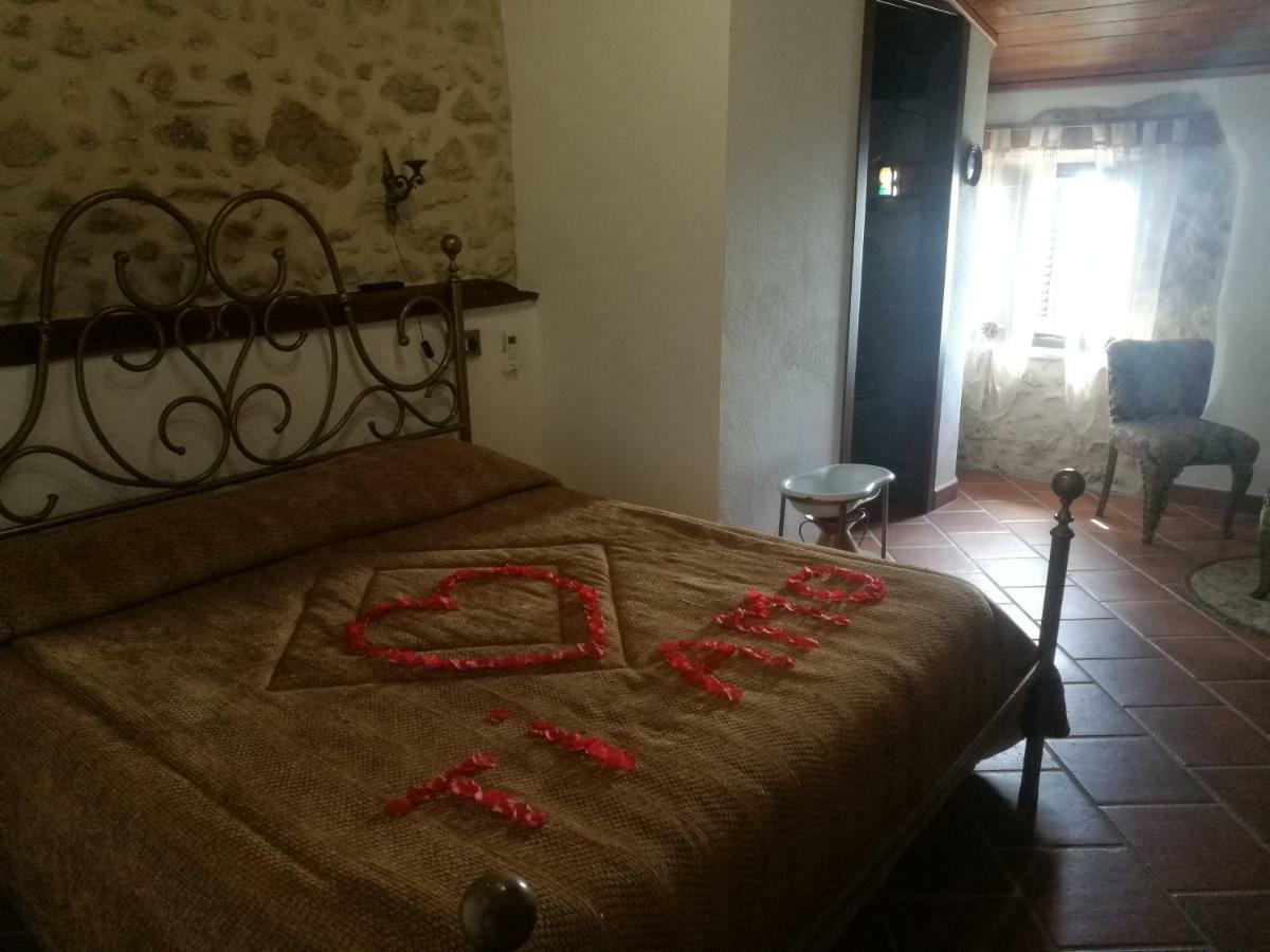 La Rupe Bed And Breakfast Norma Zewnętrze zdjęcie