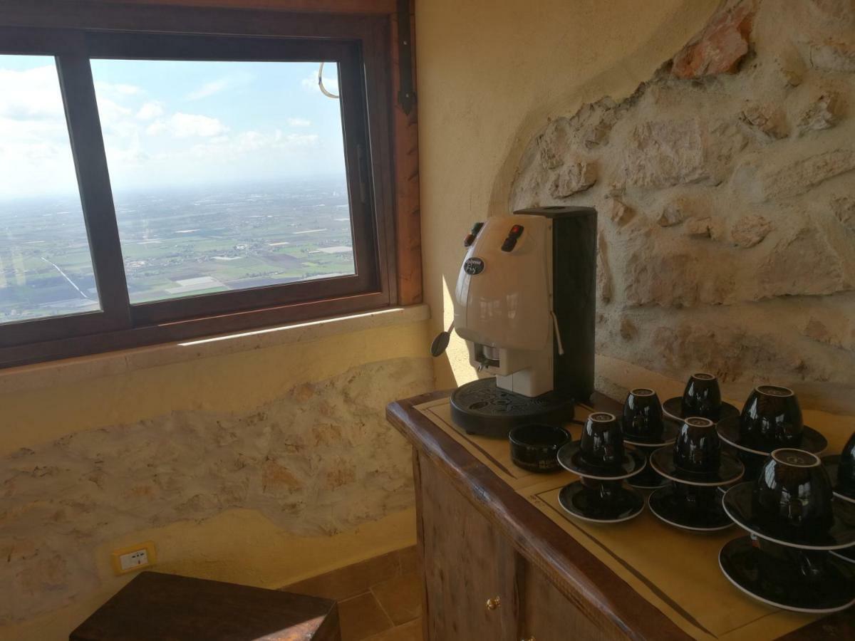 La Rupe Bed And Breakfast Norma Zewnętrze zdjęcie