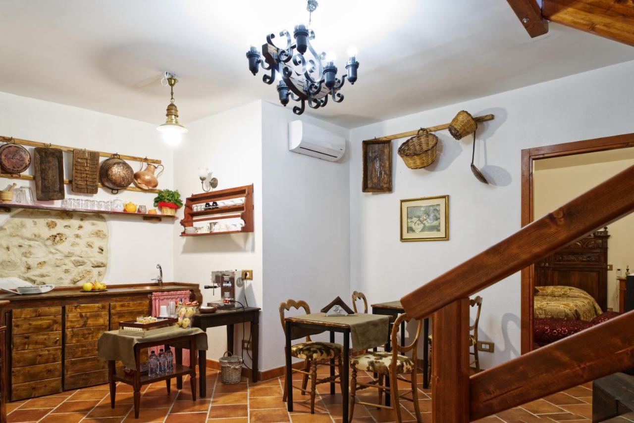 La Rupe Bed And Breakfast Norma Zewnętrze zdjęcie